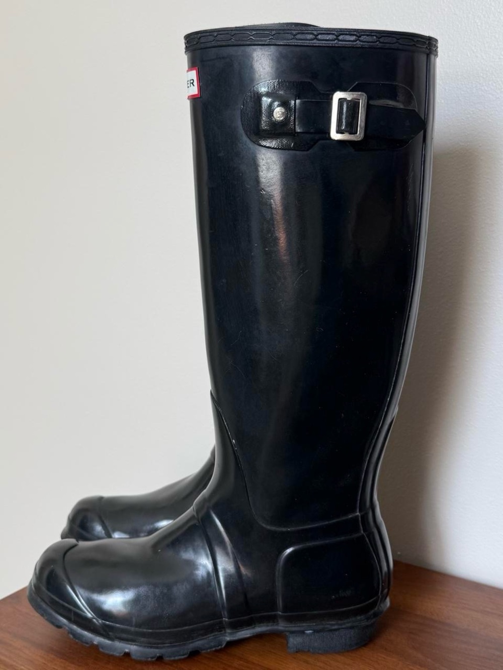 Hunter Original Tall Gloss Black Rain Boots
Size US 9 Women Size US 8 Men